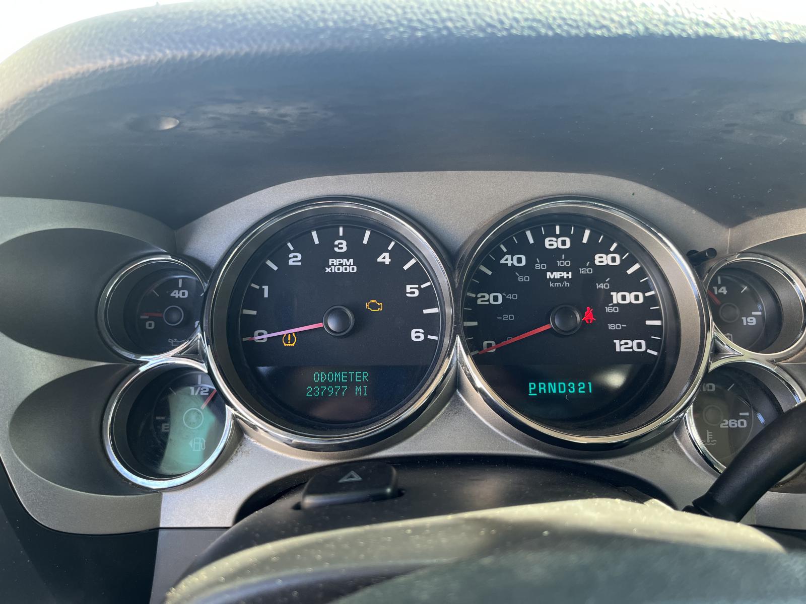 ./imagenes/INVOICE/2019/17999/GMC SIERRA 1500 SLE (17).JPG